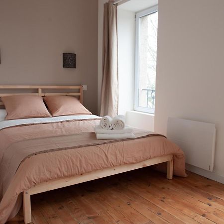 Immeuble De 3 Appartements Avec Cour Interieure 布雷斯特 外观 照片