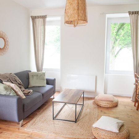 Immeuble De 3 Appartements Avec Cour Interieure 布雷斯特 外观 照片